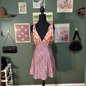 NWT VRG GRL Pink and White Sleeveless Plunge Sundress Size 8 👑